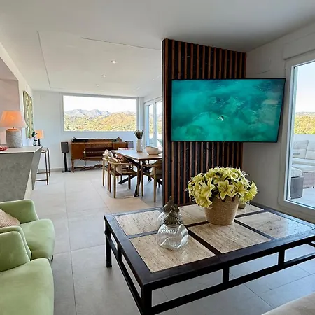 Penthouse Napoleon Panoramic View, By Sol Maestranza Appartamento Marbella