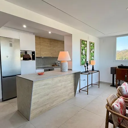 Penthouse Napoleon Panoramic View, By Sol Maestranza Marbella