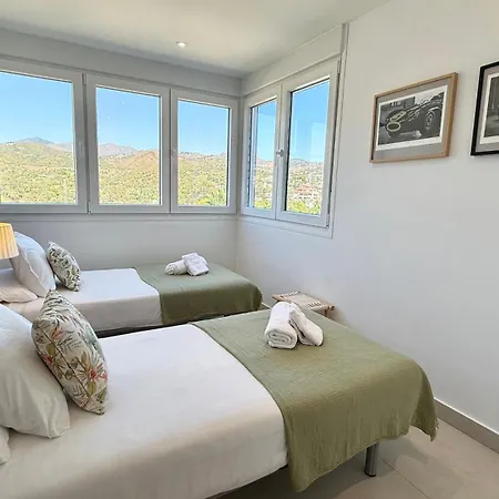Penthouse Napoleon Panoramic View, By Sol Maestranza Marbella