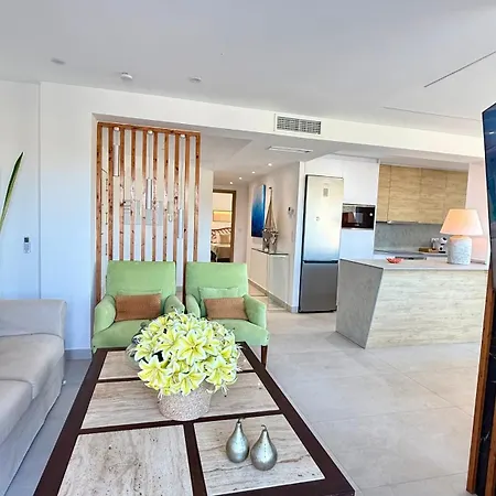 Penthouse Napoleon Panoramic View, By Sol Maestranza Appartamento *